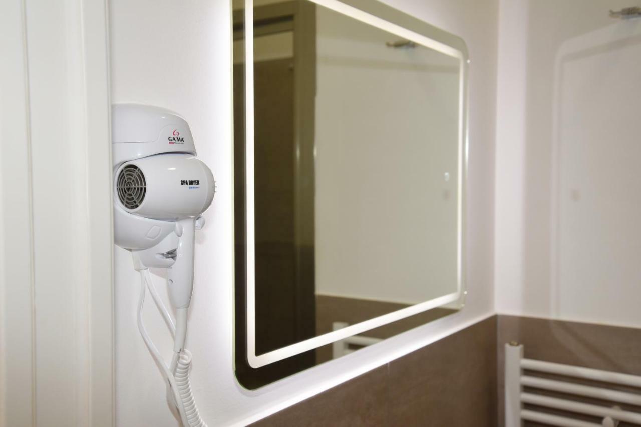 315 Via Roma Rooms Centro 팔레르모 외부 사진